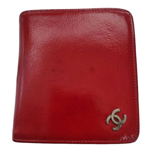 CHANEL 🔥Leather Wallet with Silver Hardware - Picture 1 of 9